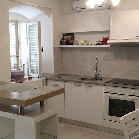 באסקה Ulica Dvori Narca 12 Apartment 4+2 Per. מראה חיצוני תמונה